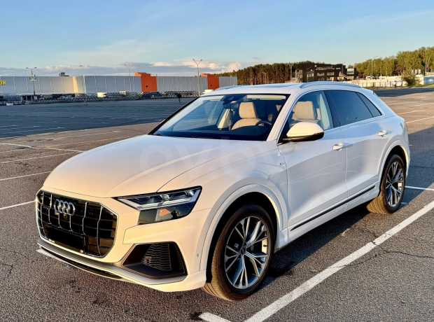 Audi Q8 I