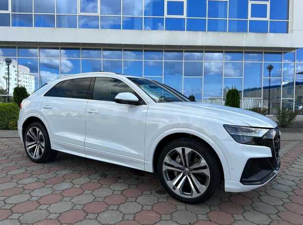 Audi Q8 I