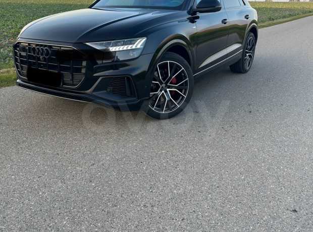 Audi Q8 I