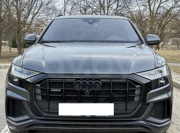 Audi Q8 I