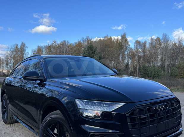 Audi Q8 I