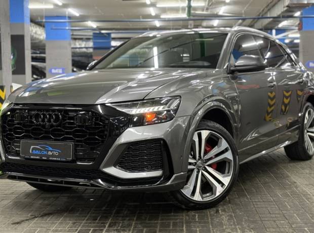 Audi Q8 I