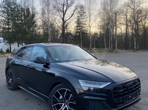 Audi Q8 I