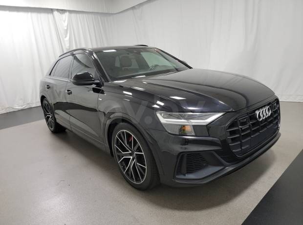 Audi Q8 I