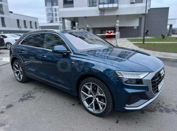 Audi Q8 I