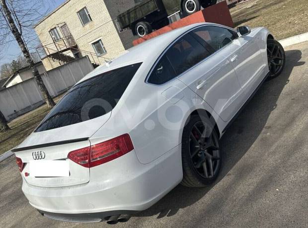 Audi S5 8T