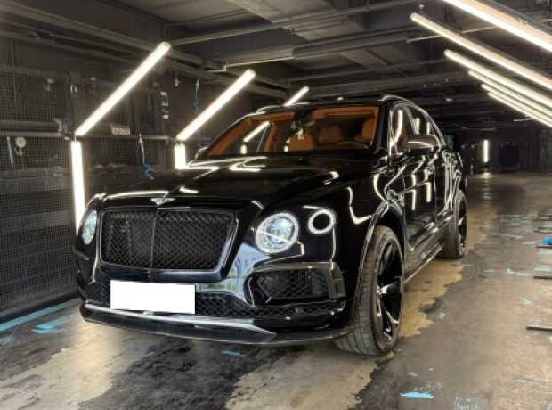 Bentley Bentayga I, 2018, пробег 56000 км