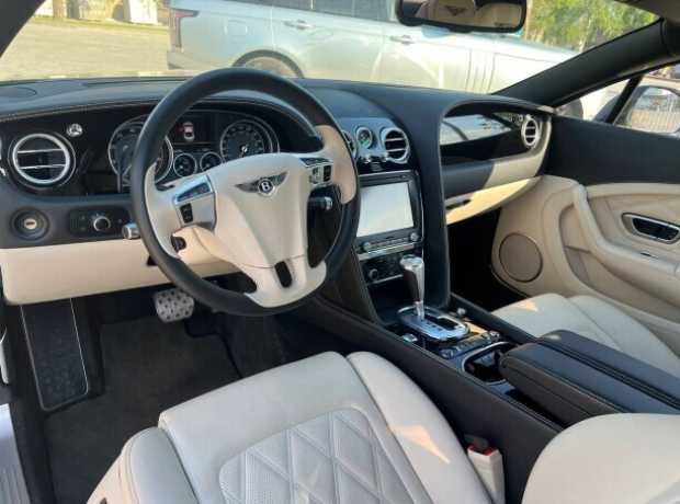 Bentley Continental GT II, 2012, пробег 75000 км