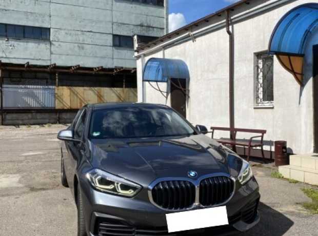 BMW 1 серия F40, 2020, пробег 230000 км