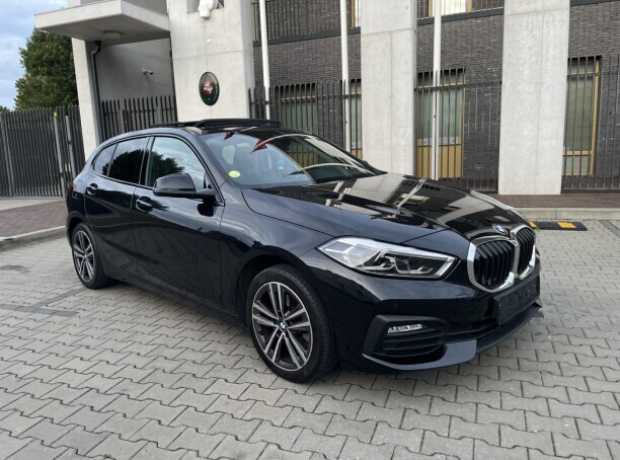 BMW 1 серия F40, 2020, пробег 245000 км