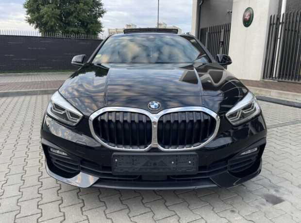 BMW 1 серия F40, 2020, пробег 245000 км