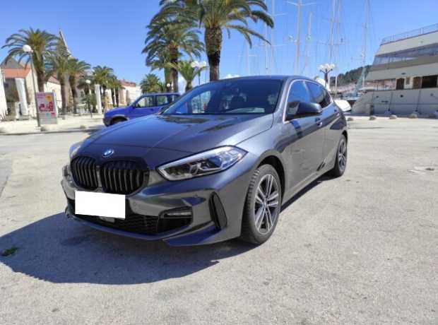 BMW 1 серия F40, 2021, пробег 131000 км BMW 1 серия F40, 2021, пробег 131000 км