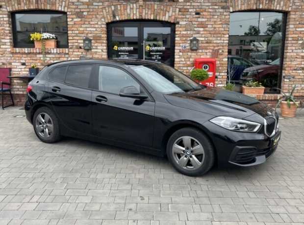 BMW 1 серия F40, 2021, пробег 166711 км