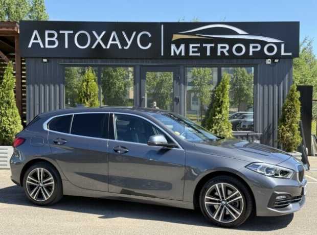 BMW 1 серия F40, 2021, пробег 199000 км
