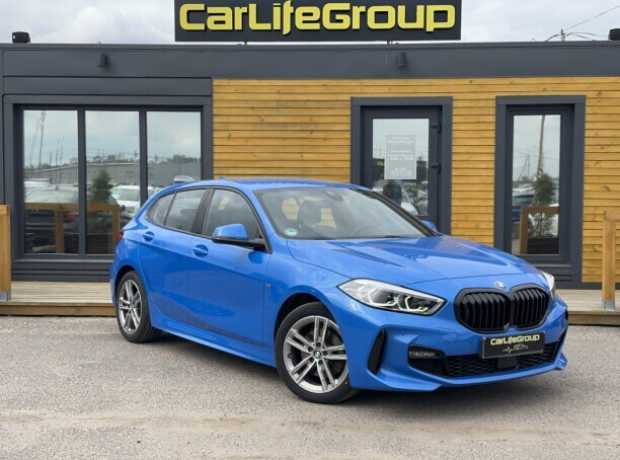 BMW 1 серия F40, 2021, пробег 49000 км BMW 1 серия F40, 2021, пробег 49000 км