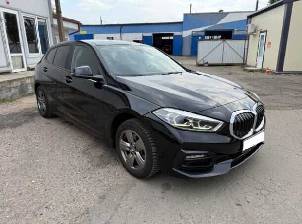 BMW 1 серия F40, 2021, пробег 60200 км