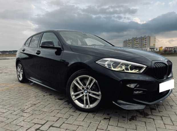 BMW 1 серия F40, 2022, пробег 142000 км