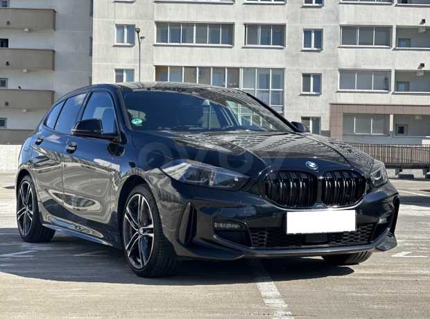BMW 1 серия F40