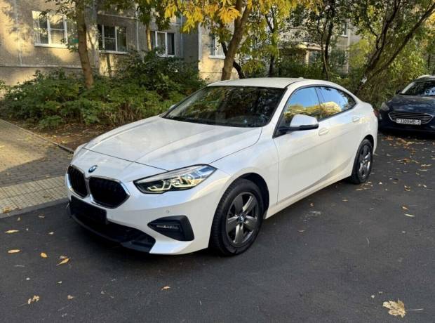 BMW 2 серия F44