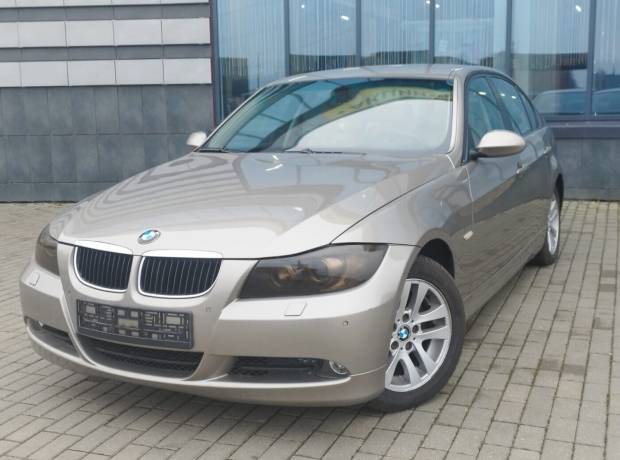 BMW 3 серия E90, E91, E92, E93 Рестайлинг