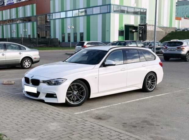 BMW 3 серия F30,F31 Рестайлинг, 2017, пробег 130000 км BMW 3 серия F30,F31 Рестайлинг, 2017, пробег 130000 км