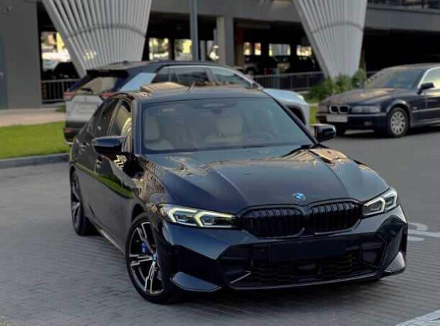 BMW 3 серия G20, G21 Рестайлинг, 2022, пробег 88000 км BMW 3 серия G20, G21 Рестайлинг, 2022, пробег 88000 км