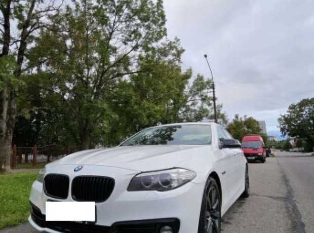 BMW 5 серия F10, F11  Рестайлинг, 2013, пробег 230000 км