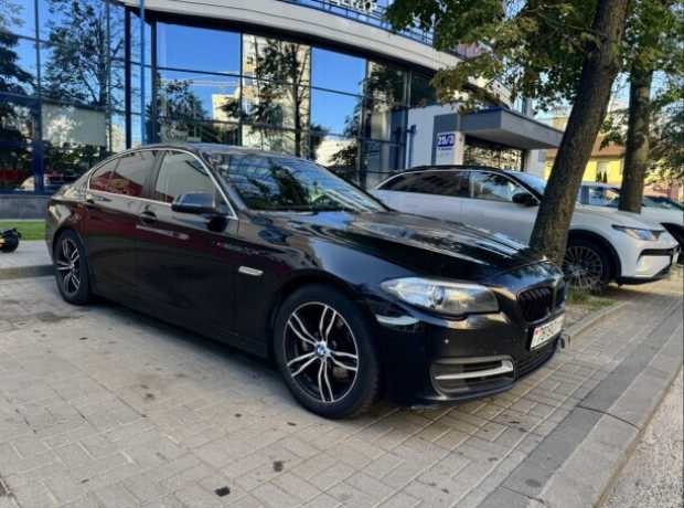 BMW 5 серия F10, F11  Рестайлинг, 2014, пробег 298488 км
