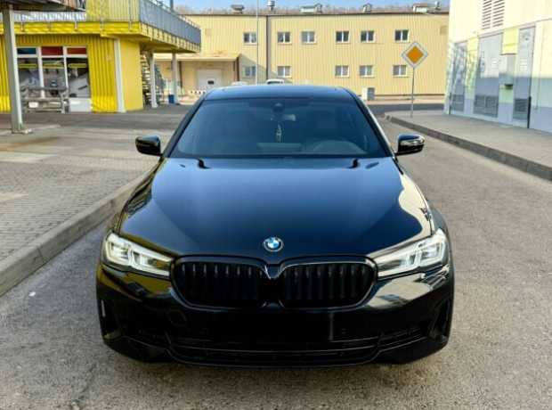BMW 5 серия G30, G31  Рестайлинг, 2020, пробег 120500 км