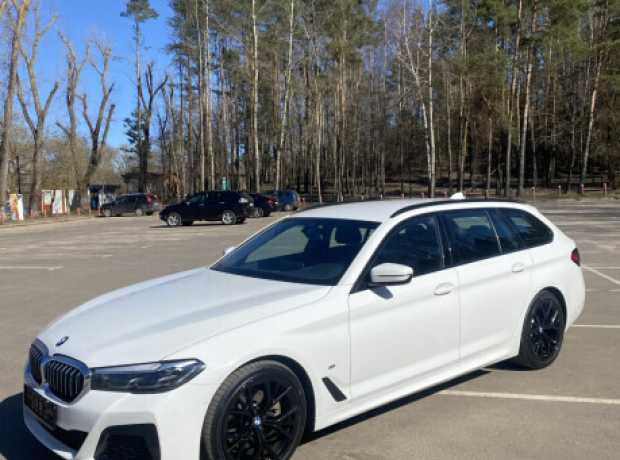 BMW 5 серия G30, G31  Рестайлинг, 2020, пробег 124500 км