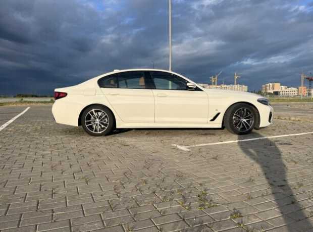 BMW 5 серия G30, G31  Рестайлинг, 2020, пробег 52400 км