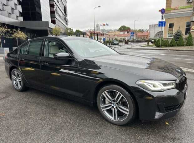 BMW 5 серия G30, G31  Рестайлинг, 2020, пробег 56000 км
