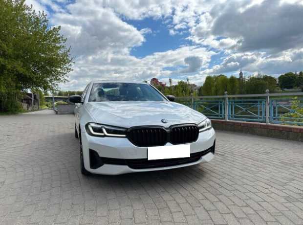 BMW 5 серия G30, G31 Рестайлинг, 2020, пробег 98700 км BMW 5 серия G30, G31 Рестайлинг, 2020, пробег 98700 км