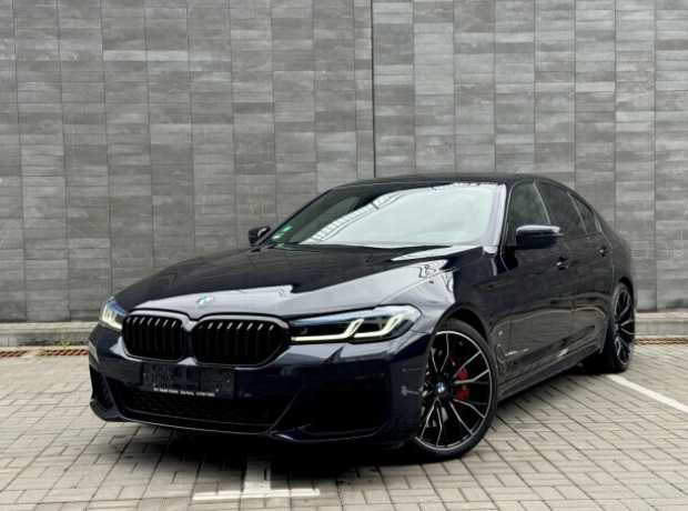 BMW 5 серия G30, G31  Рестайлинг, 2021, пробег 103000 км