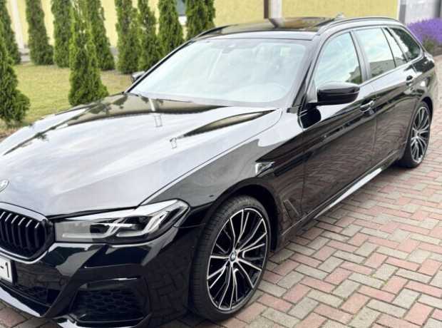 BMW 5 серия G30, G31  Рестайлинг, 2021, пробег 28000 км