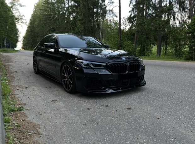 BMW 5 серия G30, G31 Рестайлинг, 2021, пробег 94000 км BMW 5 серия G30, G31 Рестайлинг, 2021, пробег 94000 км