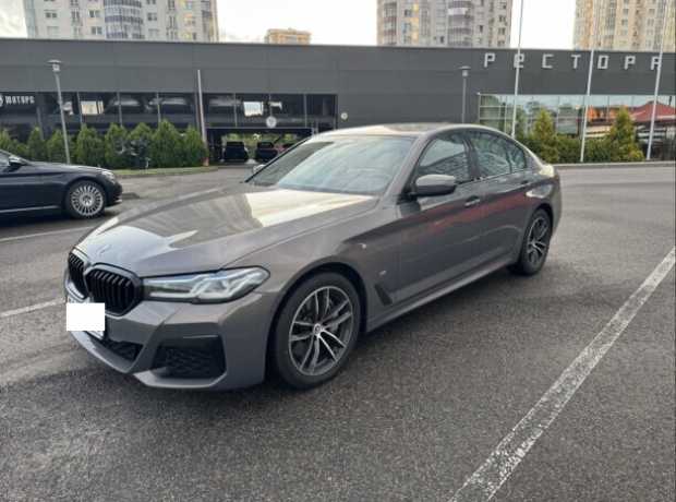 BMW 5 серия G30, G31  Рестайлинг, 2022, пробег 53000 км