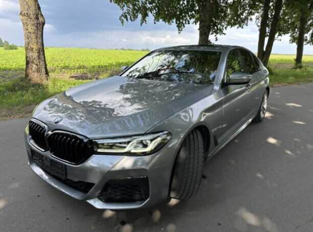 BMW 5 серия G30, G31  Рестайлинг, 2022, пробег 88000 км