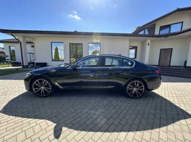 BMW 5 серия G30, G31  Рестайлинг, 2023, пробег 33000 км