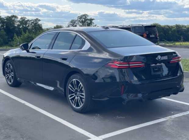 BMW 5 серия G60, 2023, пробег 11957 км