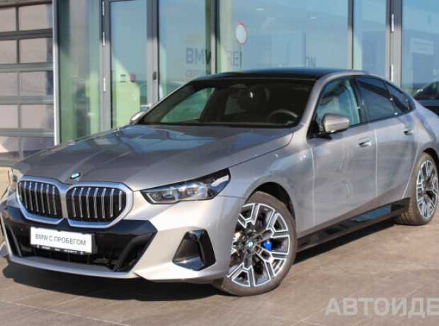 BMW 5 серия G60, 2024, пробег 8000 км BMW 5 серия G60, 2024, пробег 8000 км