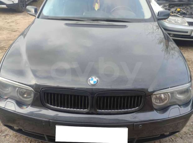 BMW 7 серия E65