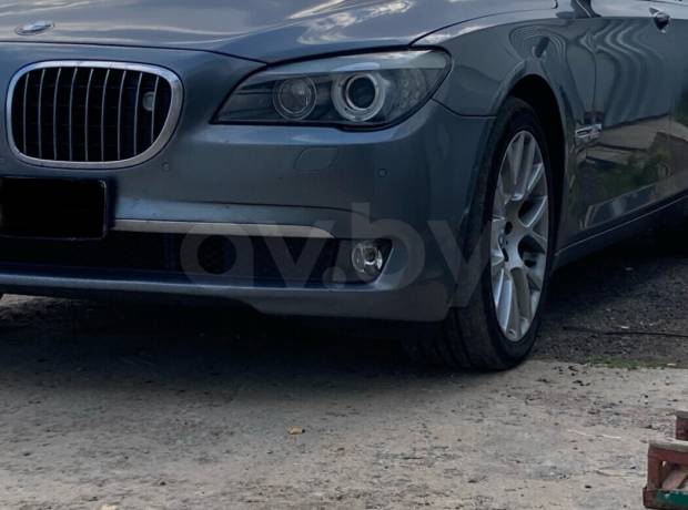 BMW 7 серия F01, F04