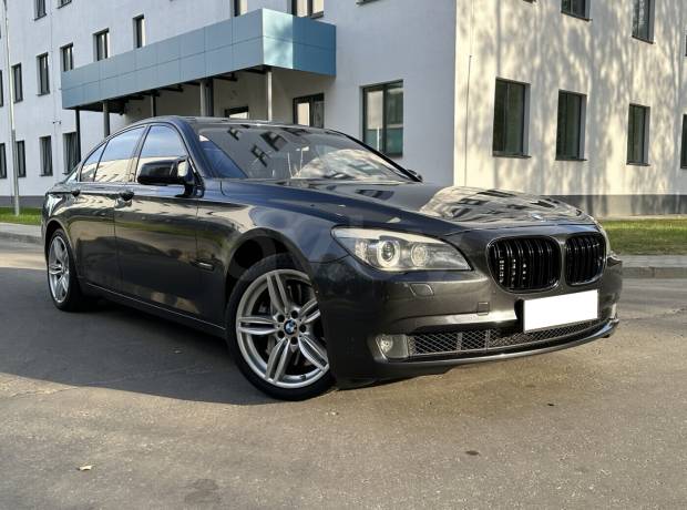 BMW 7 серия F01, F04