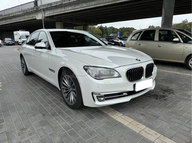 BMW 7 серия F01, F04 Рестайлинг