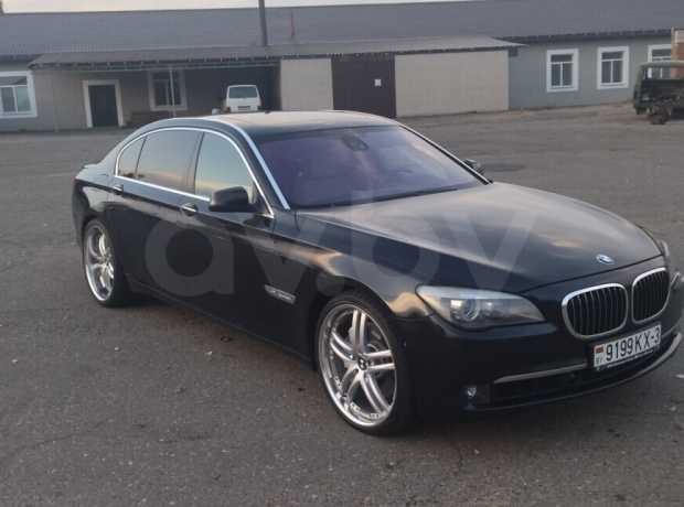 BMW 7 серия F02 (Long)