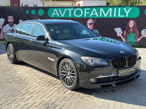 BMW 7 серия F02 (Long)