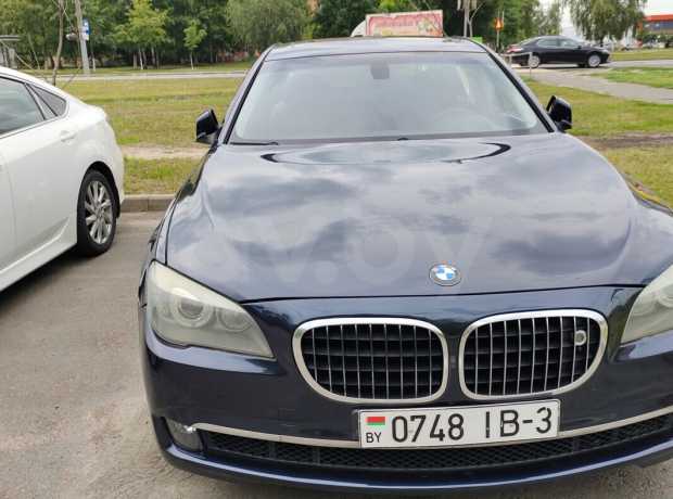 BMW 7 серия F02 (Long)