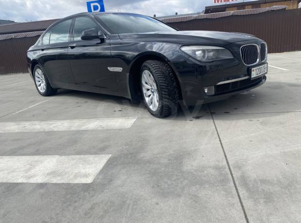 BMW 7 серия F02 (Long)