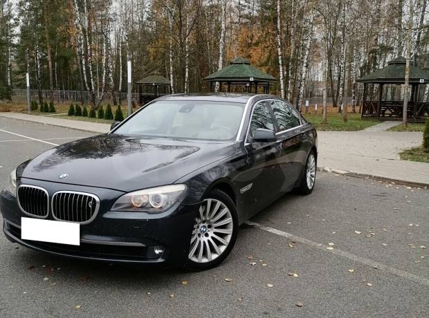 BMW 7 серия F02 (Long)